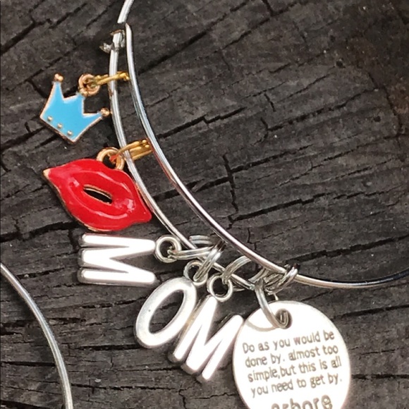 Custom charm bracelets - Picture 6 of 6